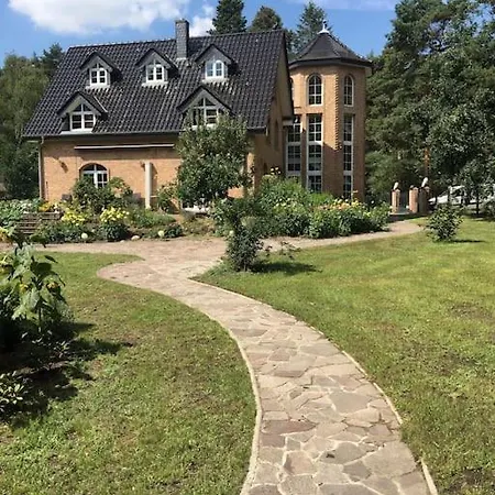 Lisa Grune Idylle Im Wald Direkt Am *